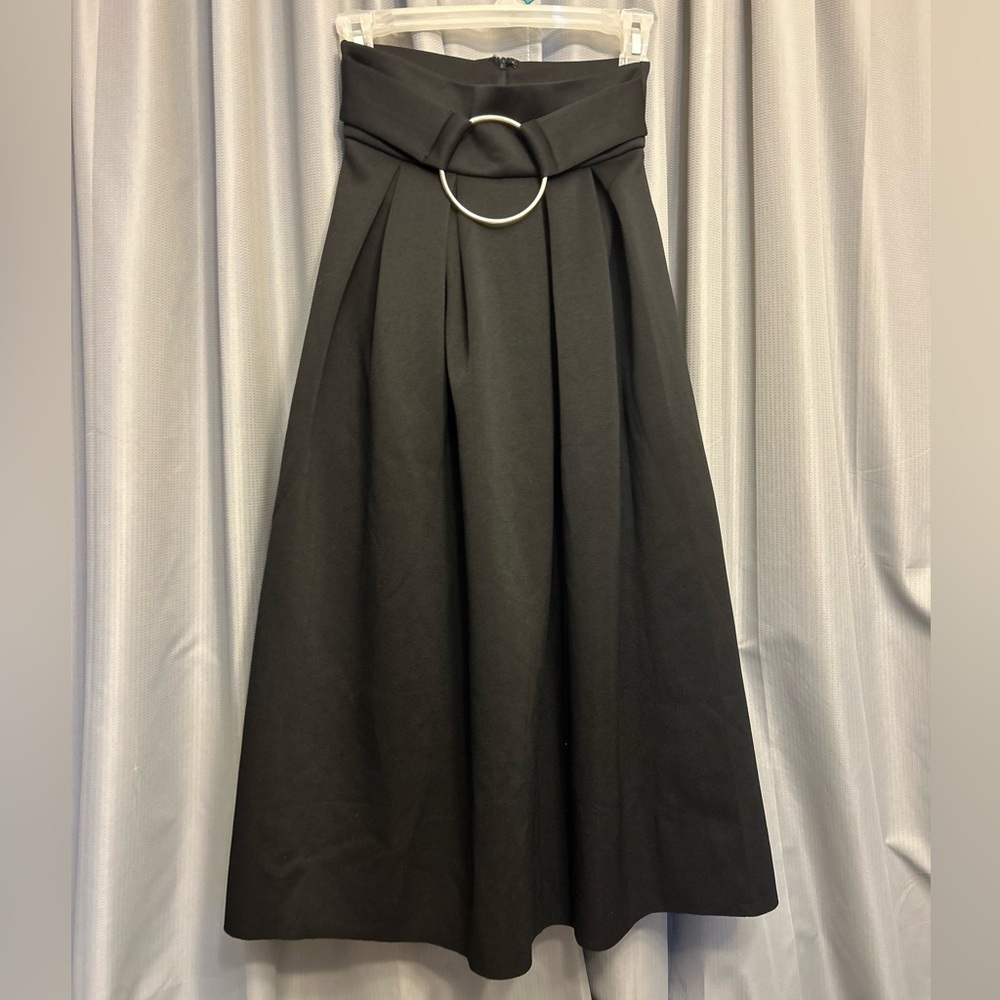50%off w❤️ASOS DESIGN Maxi Skirt beautiful black with silver ring size 0 12152